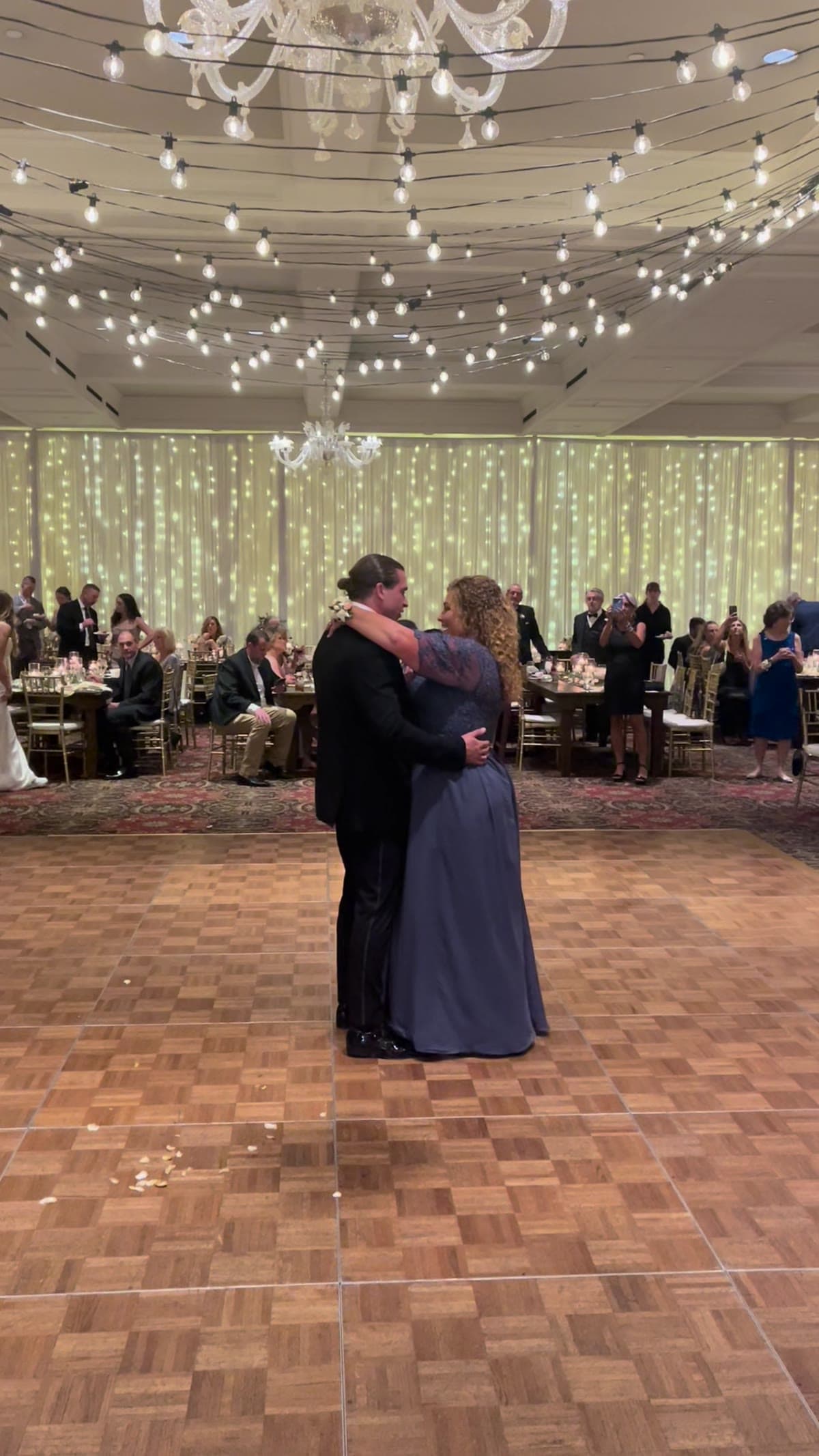 Wedding reception at Royal Park Hotel in Rochester, MI, Michigan