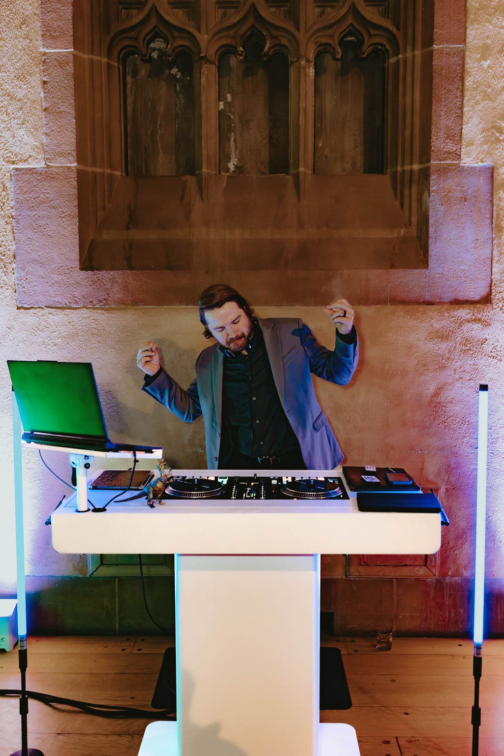 Michigan wedding reception Noah DeVoe DJ'd