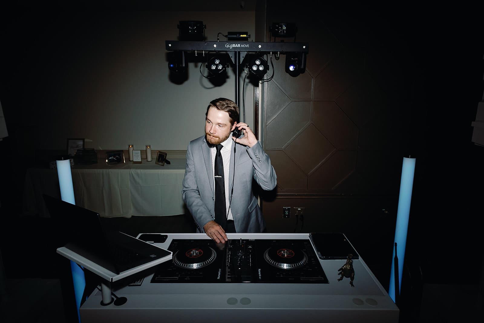 Michigan wedding reception Noah DeVoe DJ'd